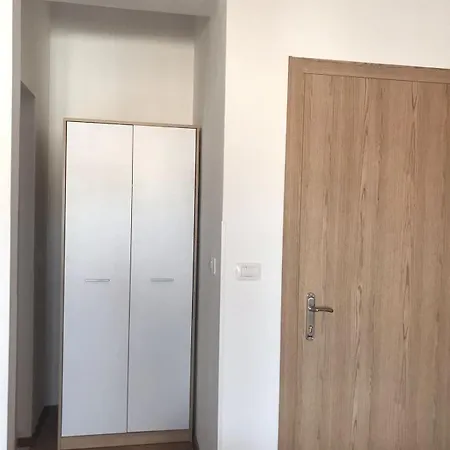 Babo's Διαμέρισμα Σαράντα